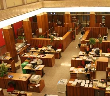 Linterno della sede di Cariprato     