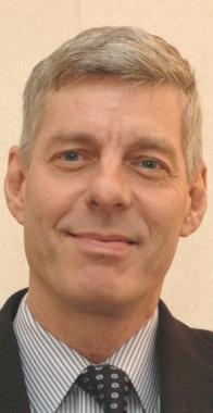 Fulvio Carraro, direttore dellunit&agrave; operativa di Oculistica 