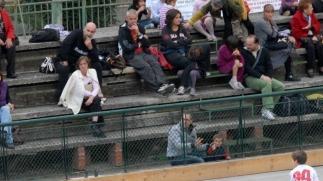 <b>PISTA. </b>Da hockey accanto alle mura