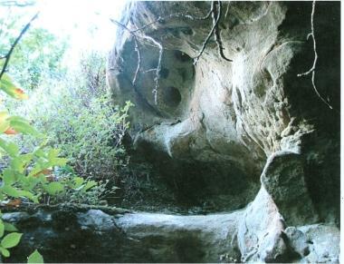 Uno dei tanti luoghi misteriosi scovati in Lunigiana da Rino Barbieri   