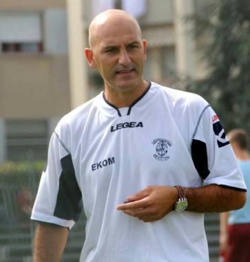 Massimiliano Mosti, mister del Montignoso 