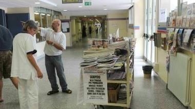 L’interno dell’ospedale Lotti