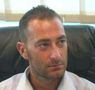 In alto il direttore di Cna Ciotti e a destra il Comune di Massa 