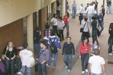 Studenti della facolt&agrave; dEconomia   