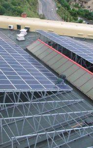 Pannelli fotovoltaici un esempio di energie pulite 