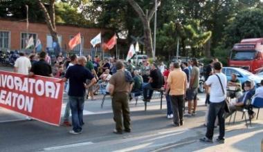 Eaton dice no al ministero