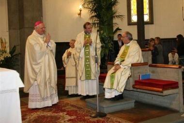 La messa del vescovo per don Vismara 
