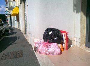 «Schiavi del Coseca fino al 2050»