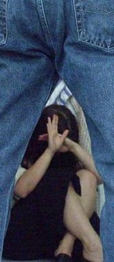 Una donna vittima di violenze  
