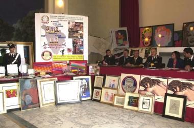 La conferenza stampa di carabinieri e Procura per illustrare loperazione Quadro sicuro 