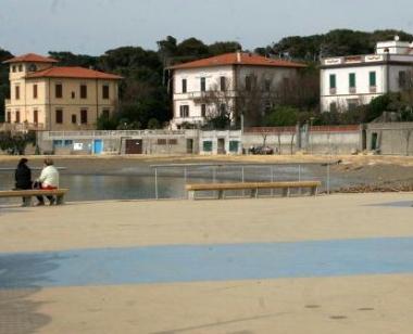 Alcune ville sulla passeggiata a mare tra Caletta e Portovecchio  