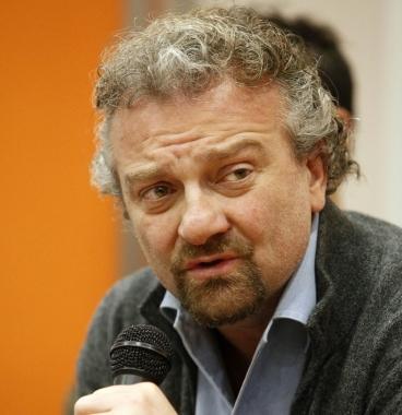 <b>REGISTA.</b> Giovanni Veronesi 