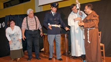 <b>CRAL DE JURE</b> Un momento dello spettacolo alla fondazione Il Sole   