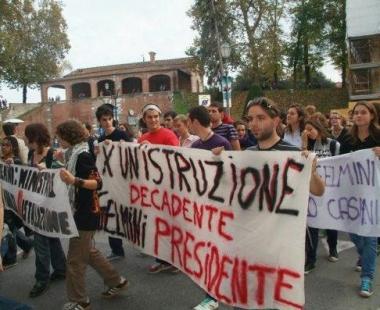 Un corteo di studenti contro la riforma Gelmini 