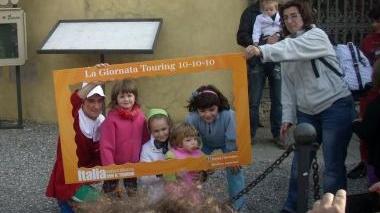 Bambini “in cornice” durante la festa del Tci