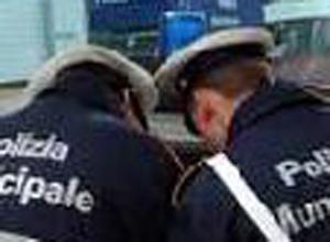 Violenza privata e lesioni: assolti due vigili urbani