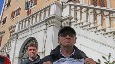 Vincenzo Labellarte col consigliere Pdl Romiti