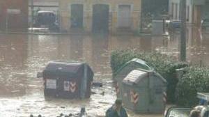 Gli alluvionati tornano a battere cassa