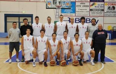 La formazione del basket Cecina 2010-2011 