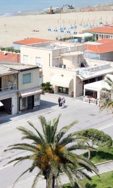 Viale a mare dallalto 