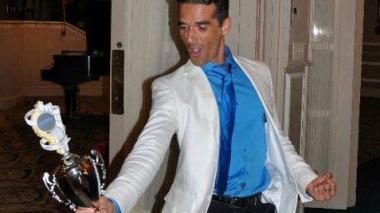 Il giovane insegnante di danza Samuele Pacchini
