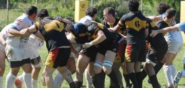 I giocatori dellUnion Rugby durante una mischia  