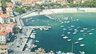 Panoramica dell’area portuale di Marina di Campo