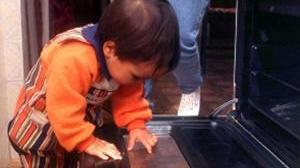 Troppi rischi per i bimbi a scuola ma a casa sono ancora di più