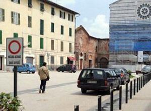 S. Francesco, i negozianti chiedono di vietare la piazza alle auto