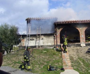 <b>LA VILLETTA.</b> Rogo partito dalla fiamma ossidrica 