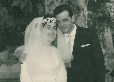 TANTI AUGURI Dino Guerrini e Rosanna Mattei di Fornacette festeggiano le nozze d'oro: 50 ...