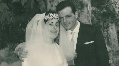 TANTI AUGURI Dino Guerrini e Rosanna Mattei di Fornacette festeggiano le nozze d'oro: 50 ...