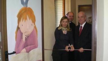 Taglio del nastro per la nuova biblioteca dei ragazzi