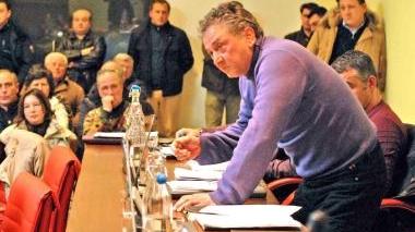 Maurizio Ciottoli durante una seduta del consiglio comunale