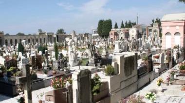 Uno scorcio del cimitero di Pietrasanta