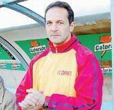 <b>SICILIANI.</b> Lallenatore Provenza 
