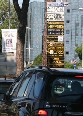 Sanatoria per le affissioni abusive 
