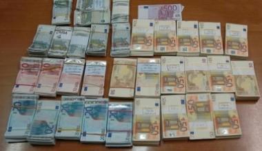 Sequestrati 15mila euro destinati a comprare coca