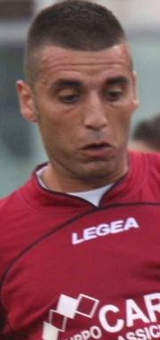 <b>CHANCE. </b>Biagio Pagano e (a destra) Jurgen Prutsch in campo con lAtalanta   