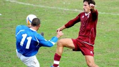 Il granata Magnani (a destra) tornato ad assaporare la gioia della rete