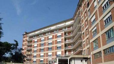<b>L’OSPEDALE.</b> L’entrata del pronto soccorso cittadino