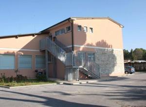 Fulmine a scuola, chiusa la Tenuta