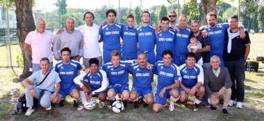 <b>TRIS DAUTORE.</b> La formazione del Ko.Ry. Shoes che ha superato in trasferta per 3-1 il Dini e Denna 
