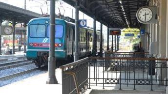 TRENI - ARRIVI E PARTENZE