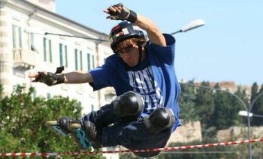 <b>&nbsp;CAMPIONI.</b> Luca Ulivieri, asso nella manica del Pattinaggio Vada 