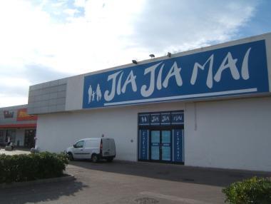 Il supermercato cinese che apre a Bagnolo 