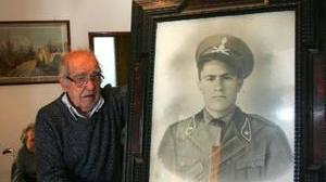 Ritrovano la tomba dello zio morto in guerra: «Ora ti riportiamo a casa»