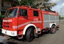 Fiamme in un deposito di rifiuti a Prato