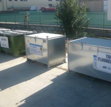 <b>LISOLA ECOLOGICA.</b> &Egrave; aperta in via Zaffiro 