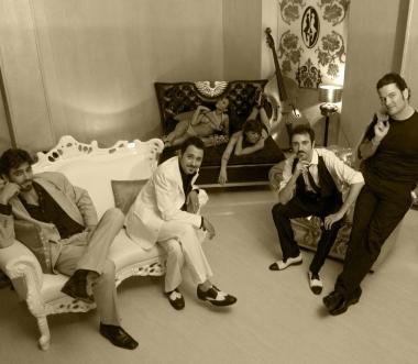 <b>MUSICA DA RIPOSTIGLIO </b>domani con tante nuove canzoni al teatro di Roccastrada   